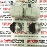 Cao su chân máy xe Mercedes CLK200, SL350 - 2302400117